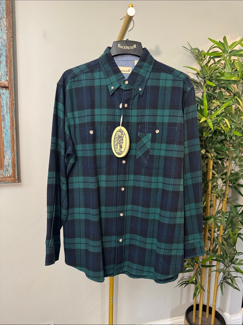 Backpacker  cotton flannel tartan Plaid Button-Down Shirt NWT L